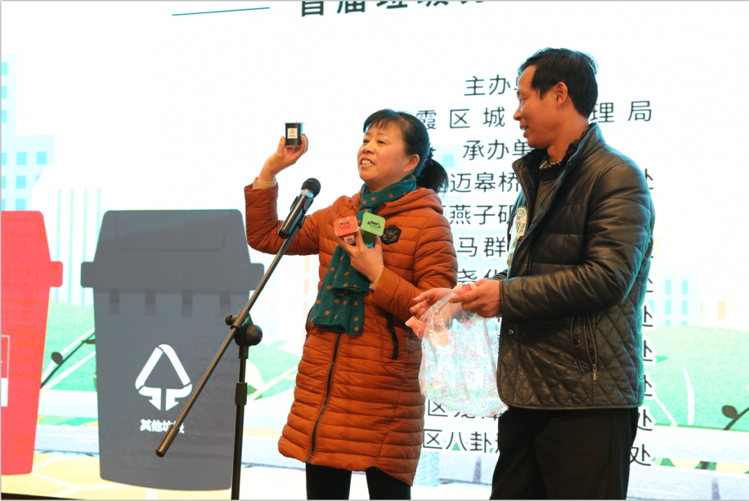 南京适合家庭出游的_南京拍全家福的照相馆_南京拍家庭日常