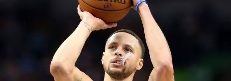 篮球十佳进球_篮球十大最佳进球_历史十大最佳进球篮球运动员
