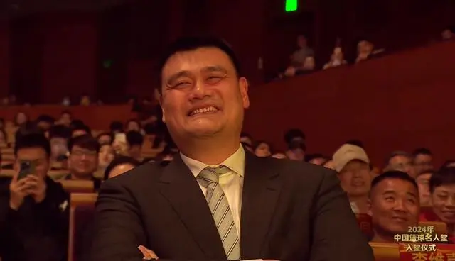 历史上最大的篮球比赛分差_篮球史上分差最大的一场比赛_篮球比赛比分相差最大