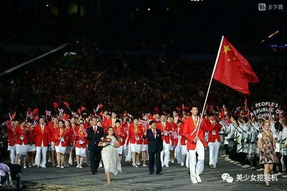 篮球史上的传奇人物_篮球历史人物_历史上最悲情的篮球