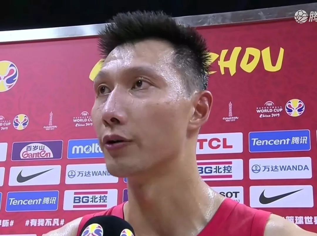 篮球历史人物_历史上最悲情的篮球_篮球史上的传奇人物