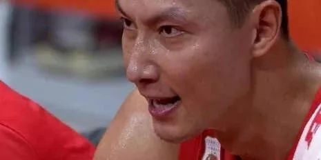 篮球历史人物_篮球史上的传奇人物_历史上最悲情的篮球