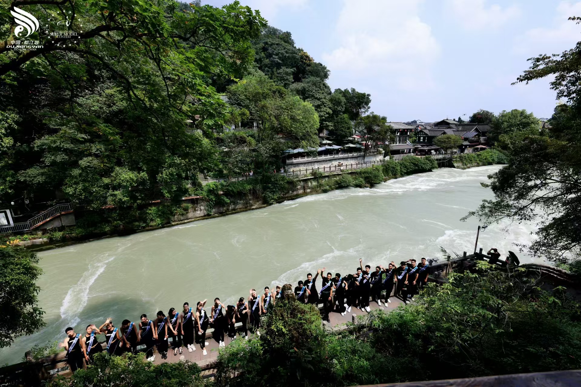 模特大赛足球河南冠军是谁_河南足球模特大赛冠军_河南省模特冠军