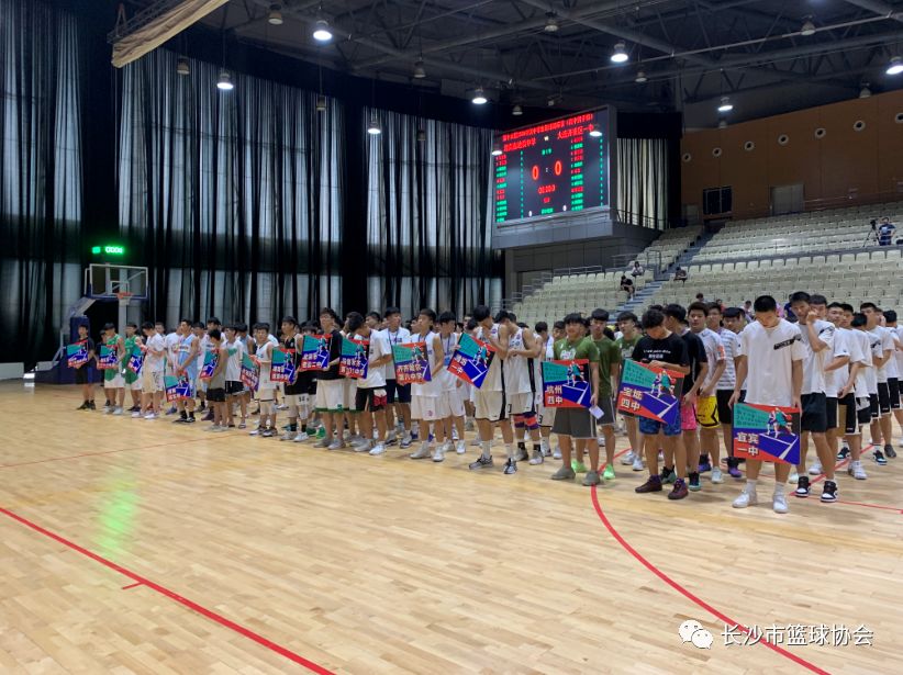 内蒙古初中篮球冠军_内蒙古篮球第一人_内蒙古自治区中学生篮球锦标赛
