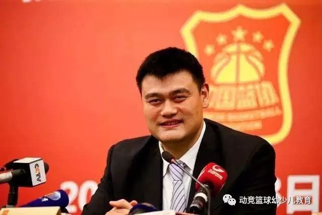 儿童排篮球技巧视频_儿童排篮球技巧视频_儿童排篮球技巧视频