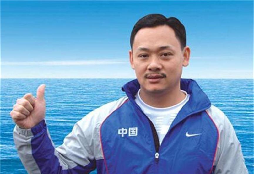 举重冠军教练抚顺人是谁_辽宁举重队_抚顺体育运动学校举重队