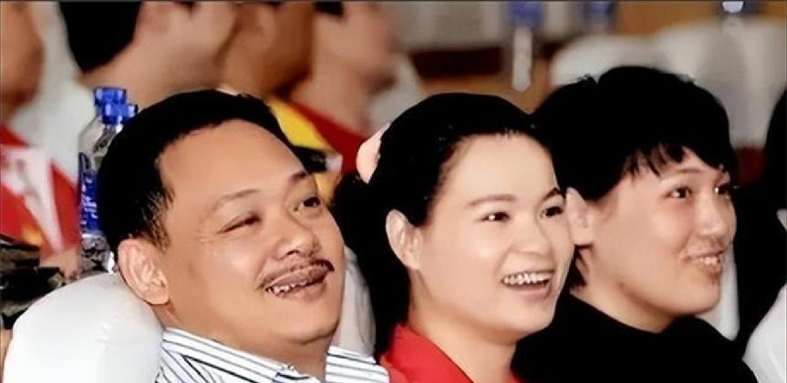 辽宁举重队_举重冠军教练抚顺人是谁_抚顺体育运动学校举重队