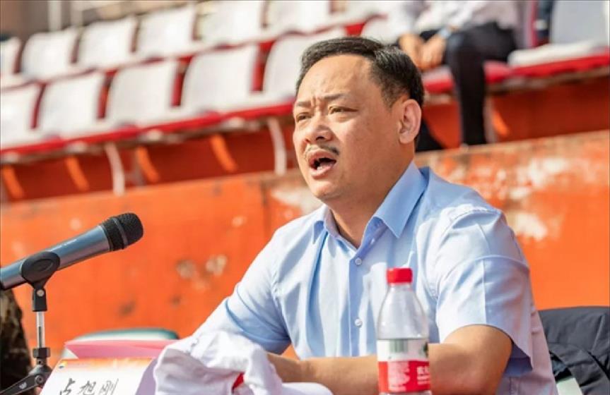 举重冠军教练抚顺人是谁_辽宁举重队_抚顺体育运动学校举重队